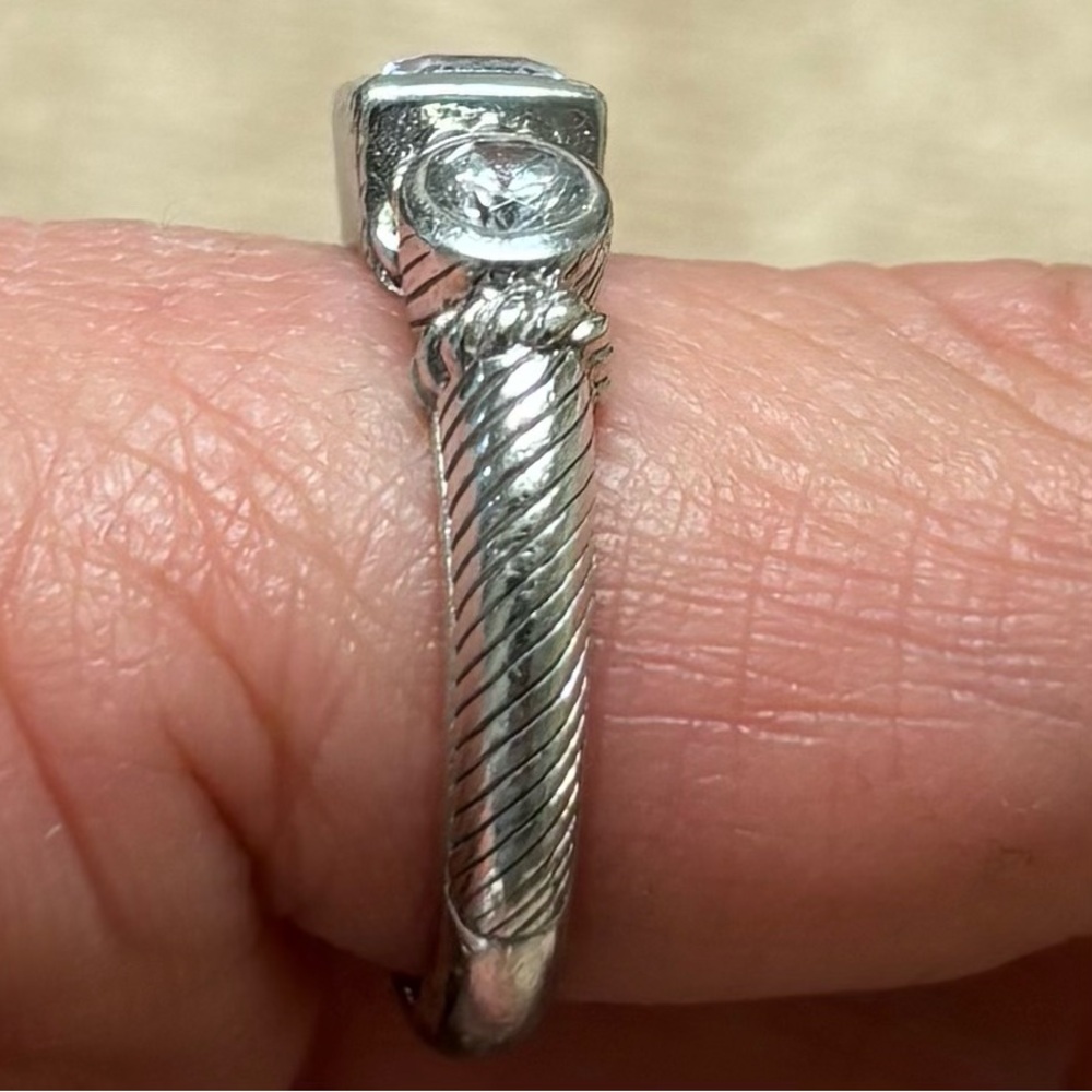 Authentic Judith Ripka Ring-Size 9 - Picture 3 of 6